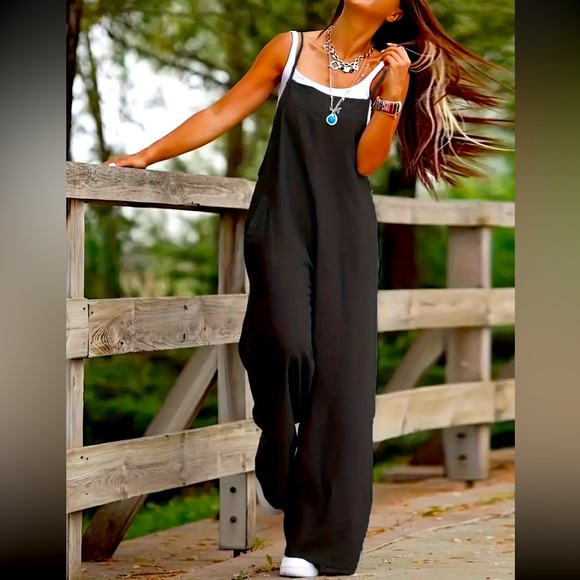 Pants - Black wide leg jumpsuit overalls romper - NWT